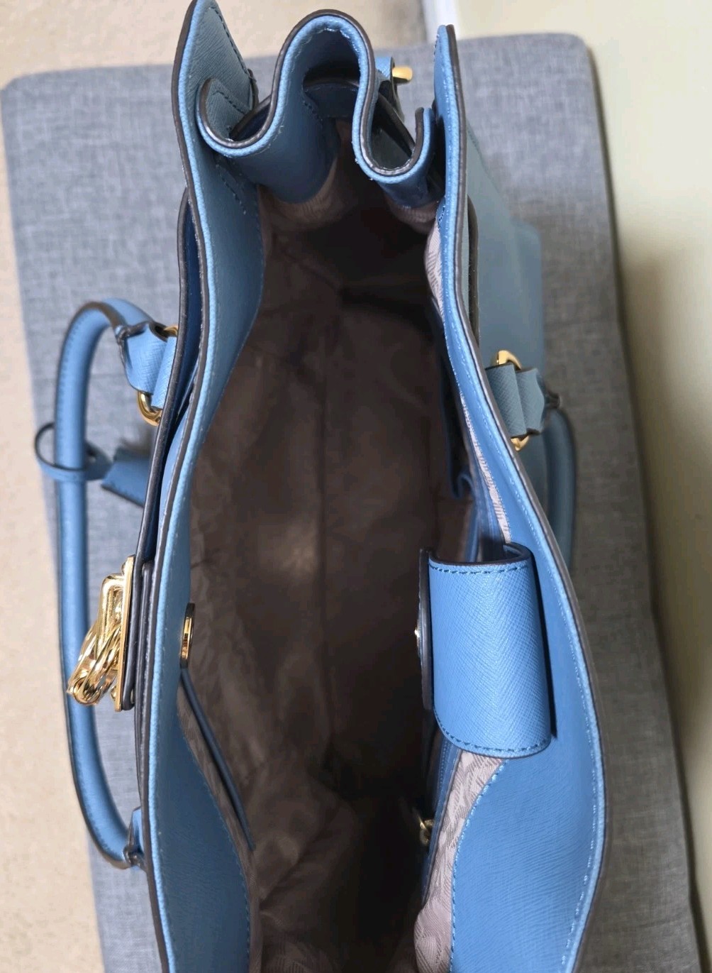 Michael Kors Hamilton Satchel Bag with Gold Chain – Blue
