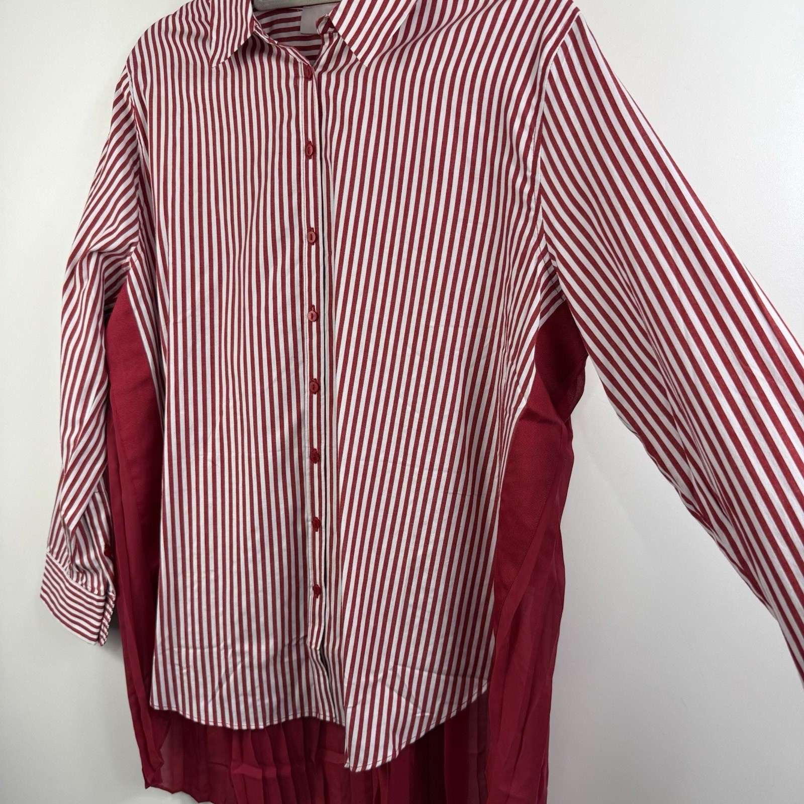 NWOT Striped Pleated Laurie Felt Button Up Tunic Shirt Medium Sheer Preppy