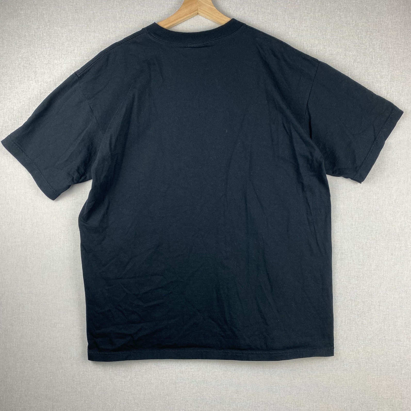 éS Skateboarding Script Logo T-Shirt Black Yellow Size L Y2K Skate Tee
