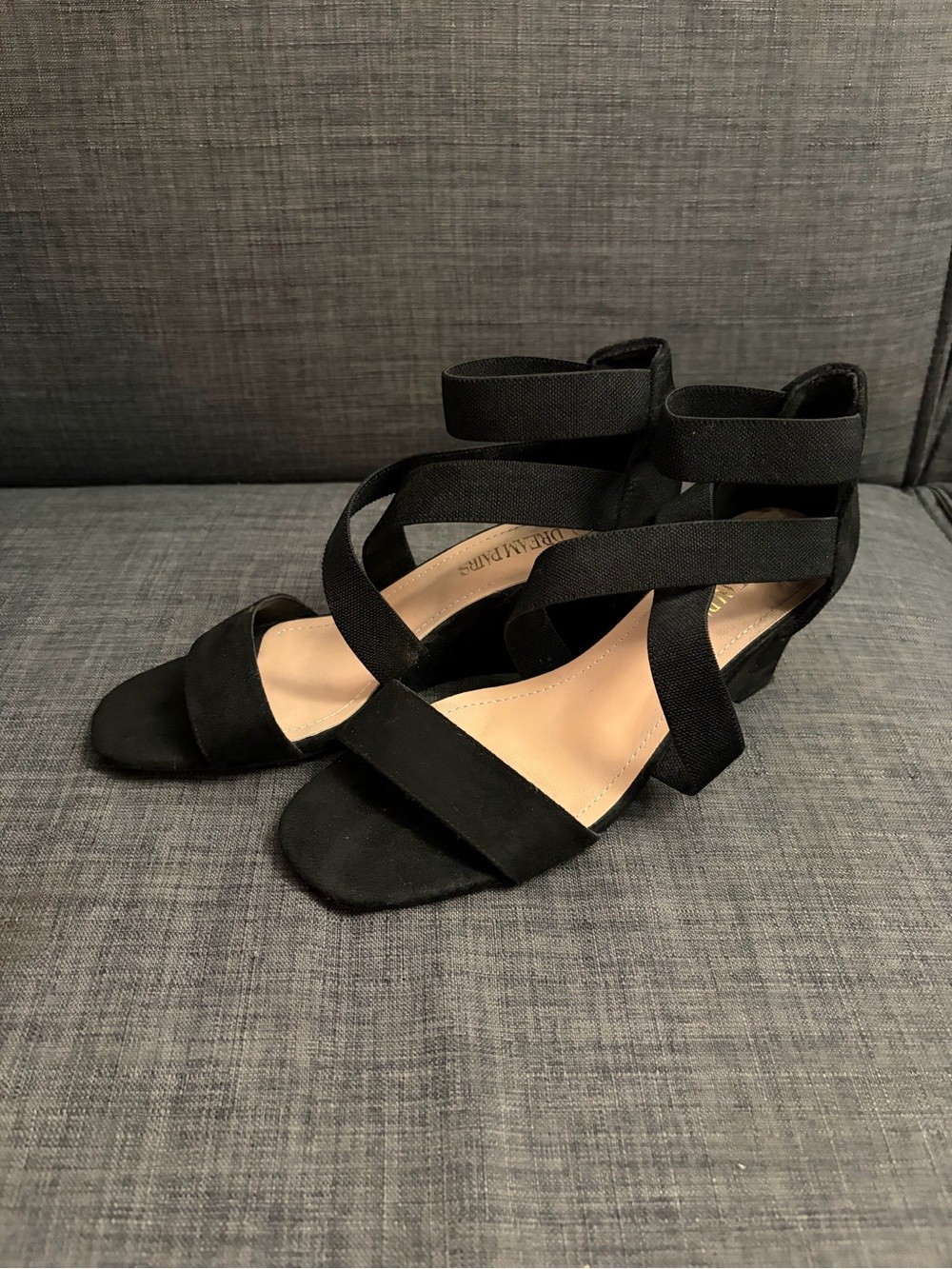 DREAM PAIRS Black Suede Elastic Criss Cross Block Heel Sandals Women’s Size 7.5