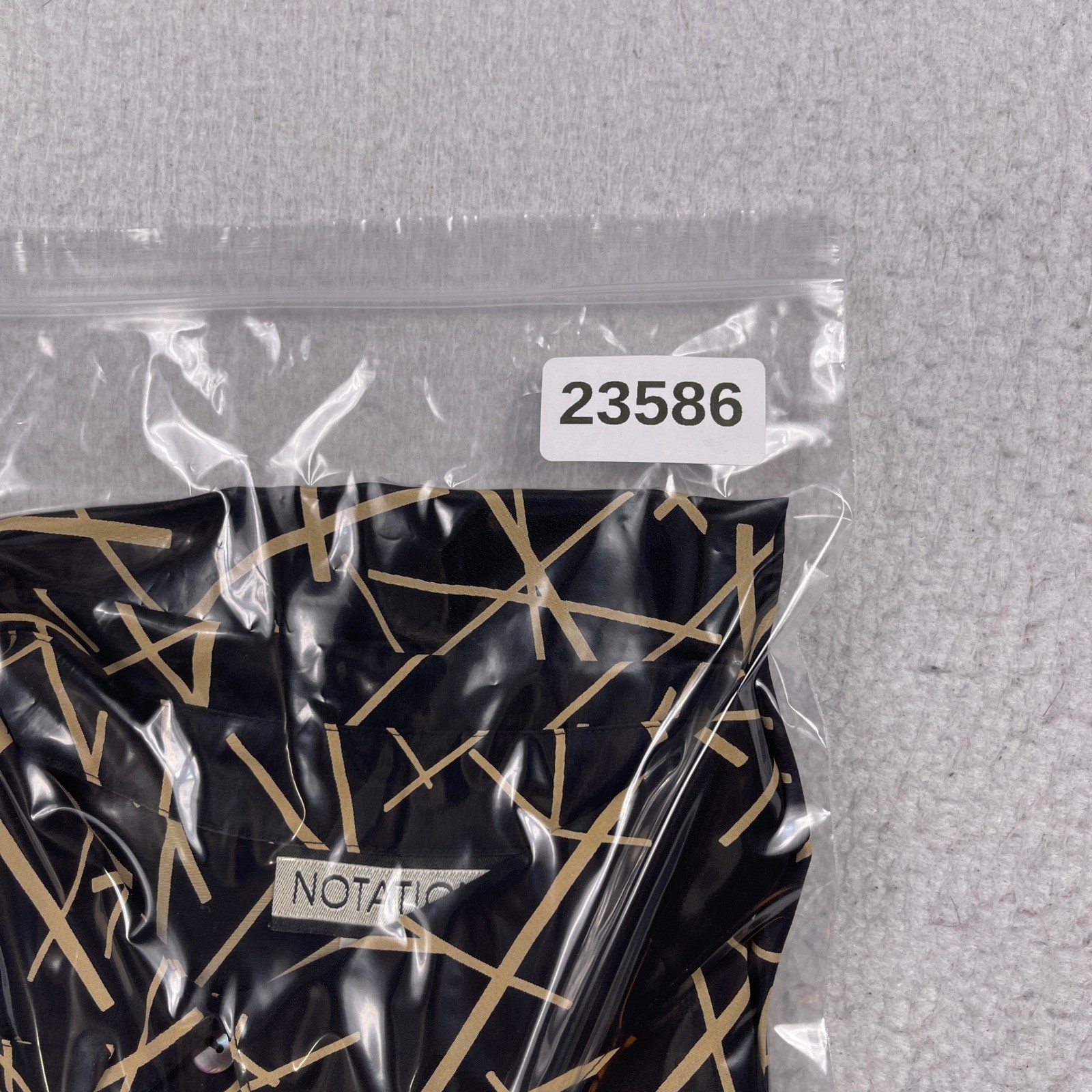 Notations Button Down Blouse Womens XL Black Tan Geometric Linear Shoulder Pads