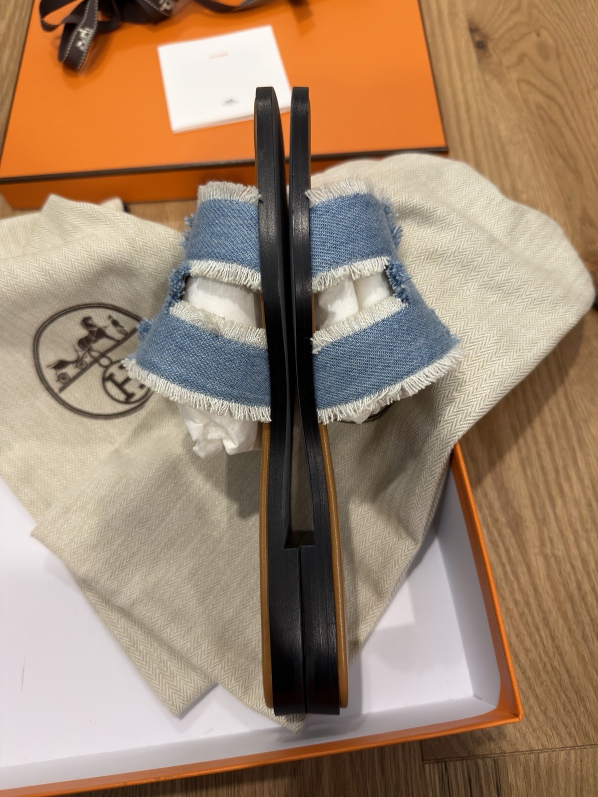 100% Authentic Hermes Oran Sandals women 38.5 BNIB