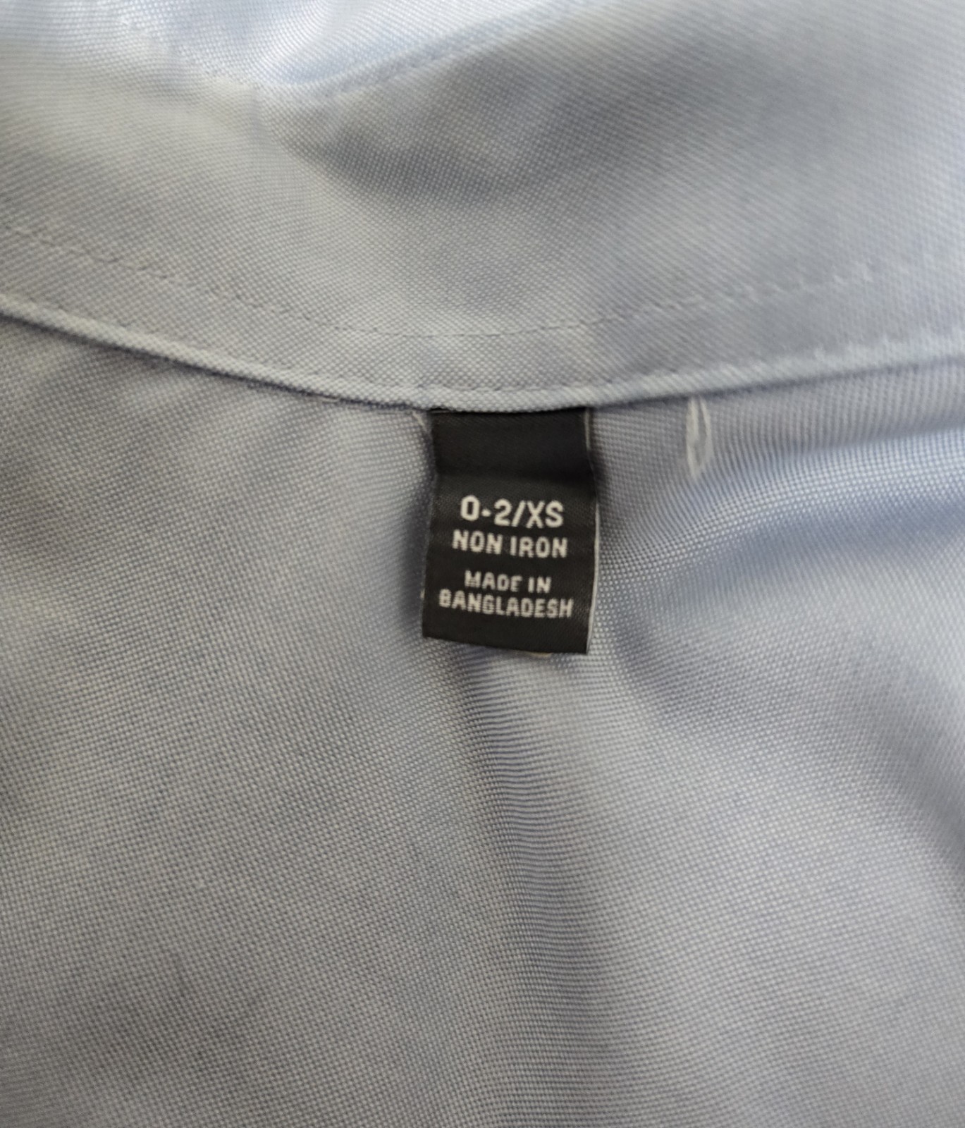 Van Heusen Non-Iron 100% Cotton Blue Collared Button-Down Shirt XS