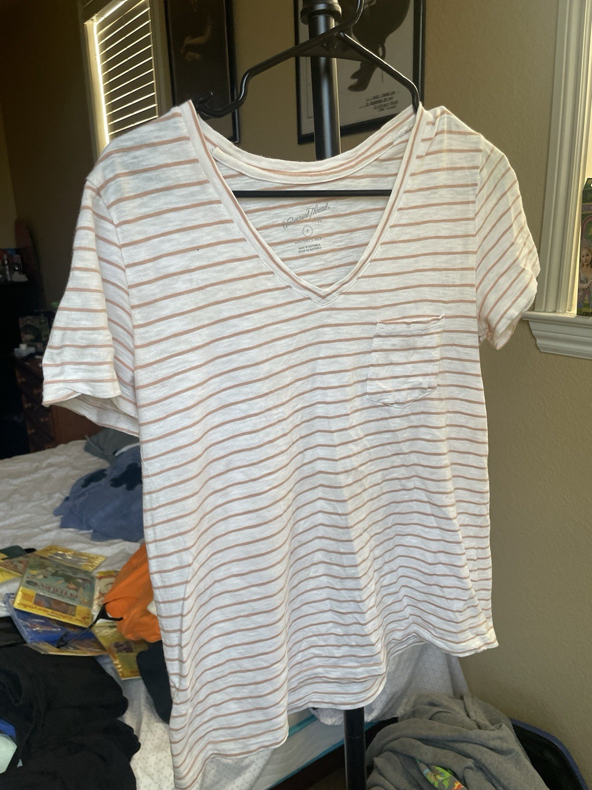 Universal Threads Brown & White Striped Vneck Tshirt Womens Small
