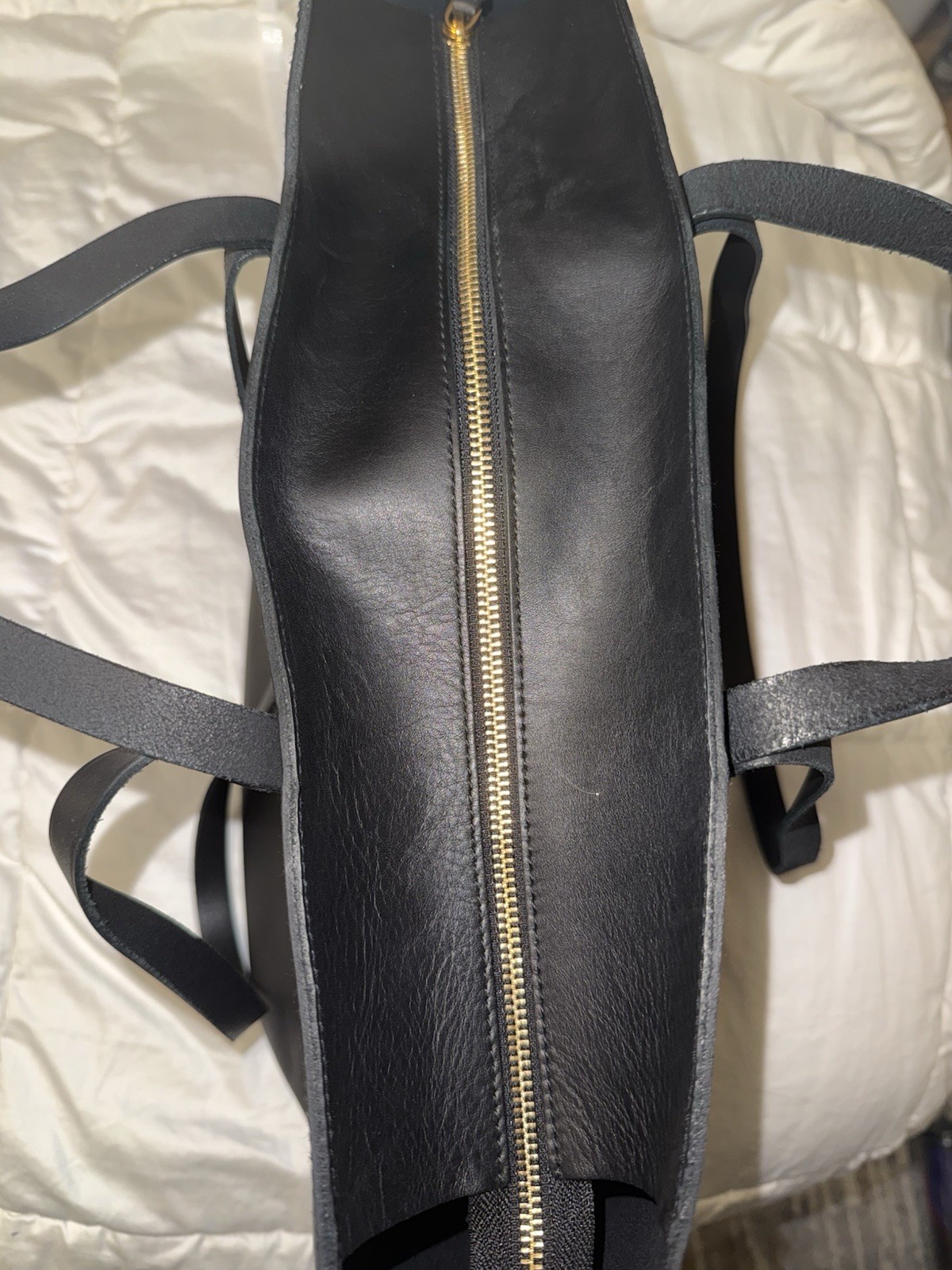 Madewell Women’s Large Black Zip Top Tote w/ Inner Pockets, Gold Hardware