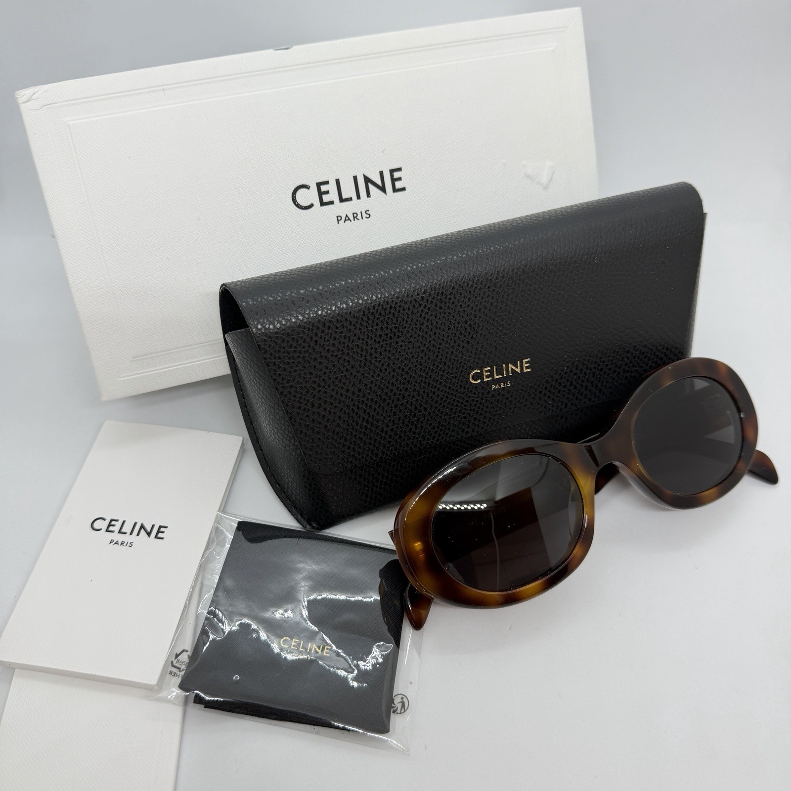 CELINE Triomphe women’s oval sunglasses + hard case +bag 52mm CL40194U Tortoise