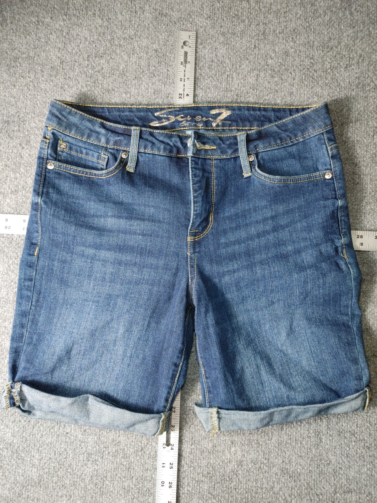 Seven 7 Sunset 9″ Bermuda Shorts Capri Rolled Cuff White Size 8