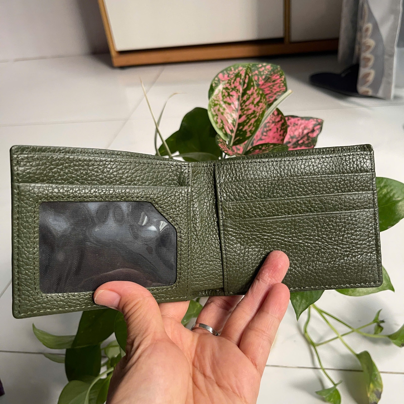 Green 100% Real Genuine EXOTIC Leather Skin Men’s Bifold Wallet,Cardholder