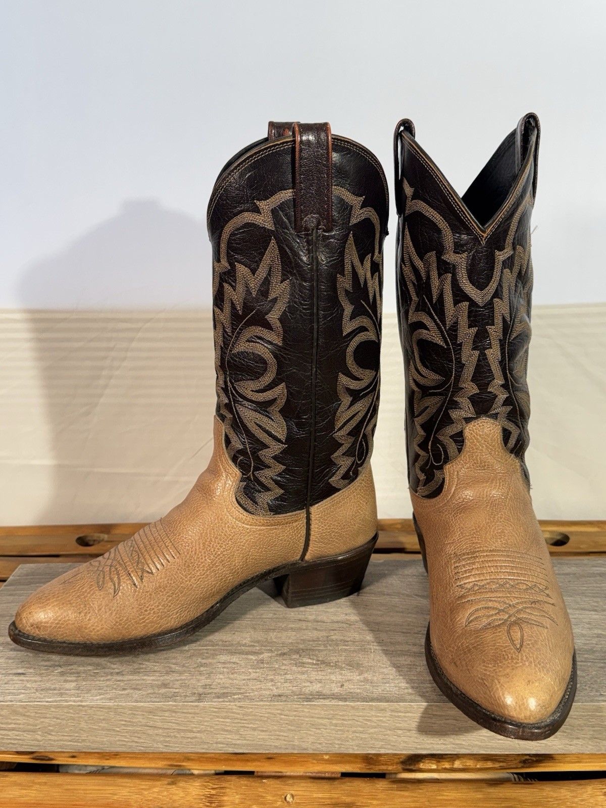 Dan Post Vintage Cowboy Boots Men’s Size 8 EW Calfskin Made in USA