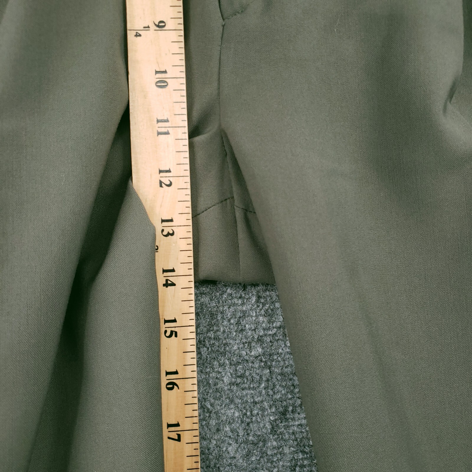 VINTAGE Levis Dress Pants 34×30 Green Travelers Trevira Pleated Straight Trouser