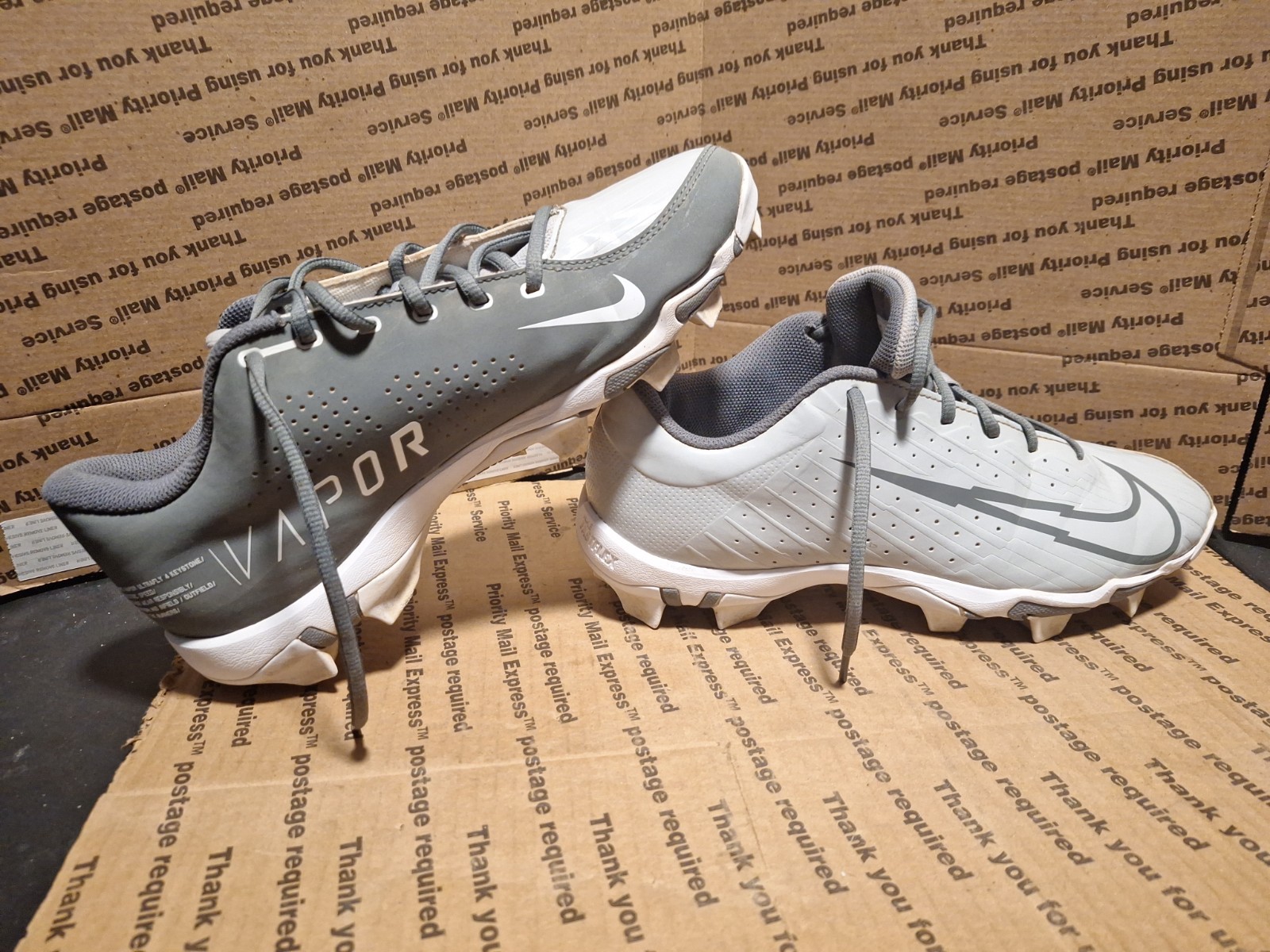 Nike Vapor mens Baseball Outfield And Midfield ￼Cleats Dc3717-002 Sz 10