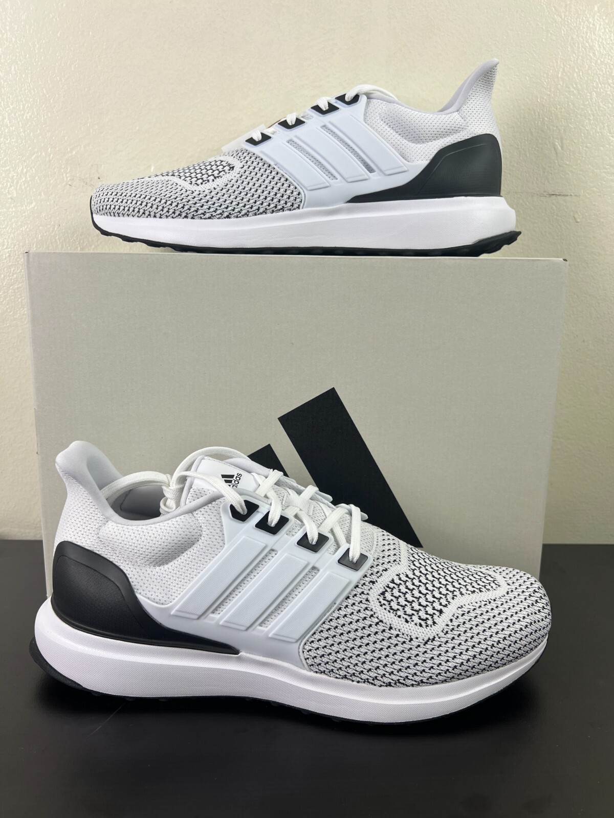 Adidas Ubounce DNA Men’s Sneakers Comfort Sport Casual Running Shoes White Black