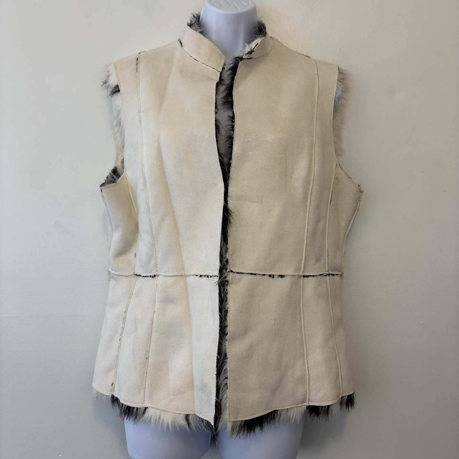 Faux Leather And Faux Fur Vest Women Small Medium Hook And Eye Ivory Black White
