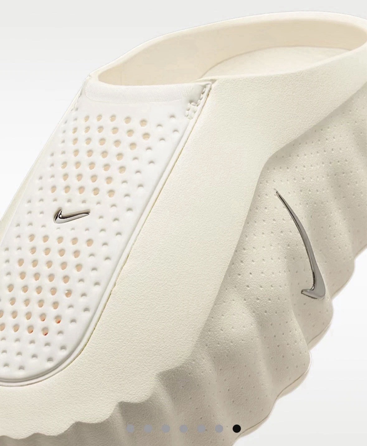 Size 10 Men’s Nike Mind 001 Mule Sail Metallic Platinum HQ4307-100 Pregame New