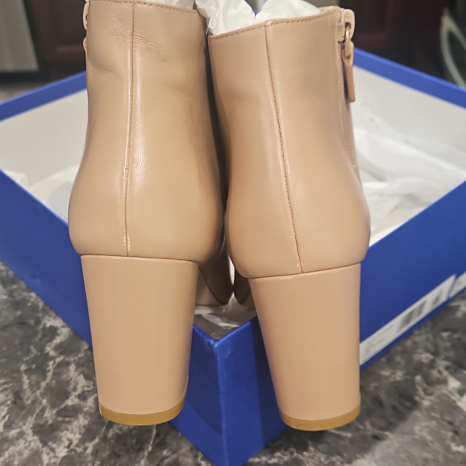 Stuart Weitzman 75 zip bootie leather booties in size 10.5 dress Nappa S8885