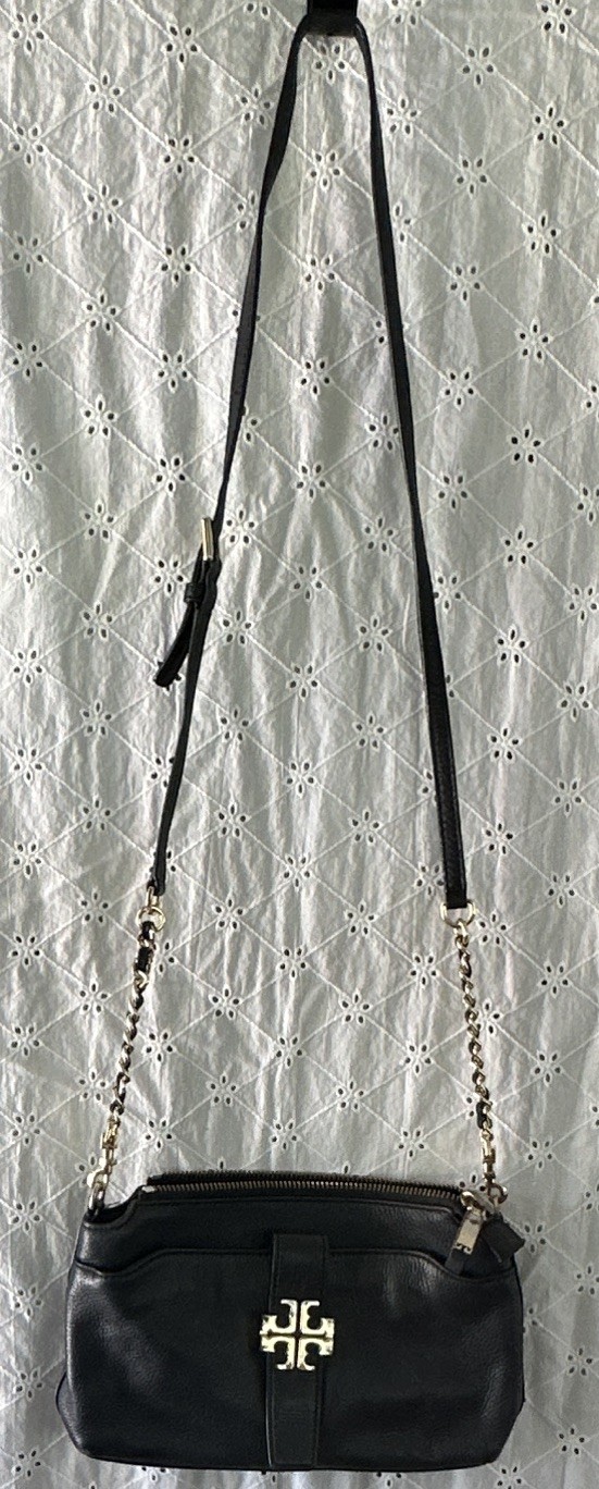 Tory Burch Black Small Crossbody Bag Chain Strap Zip Top Logo Gold Hardware