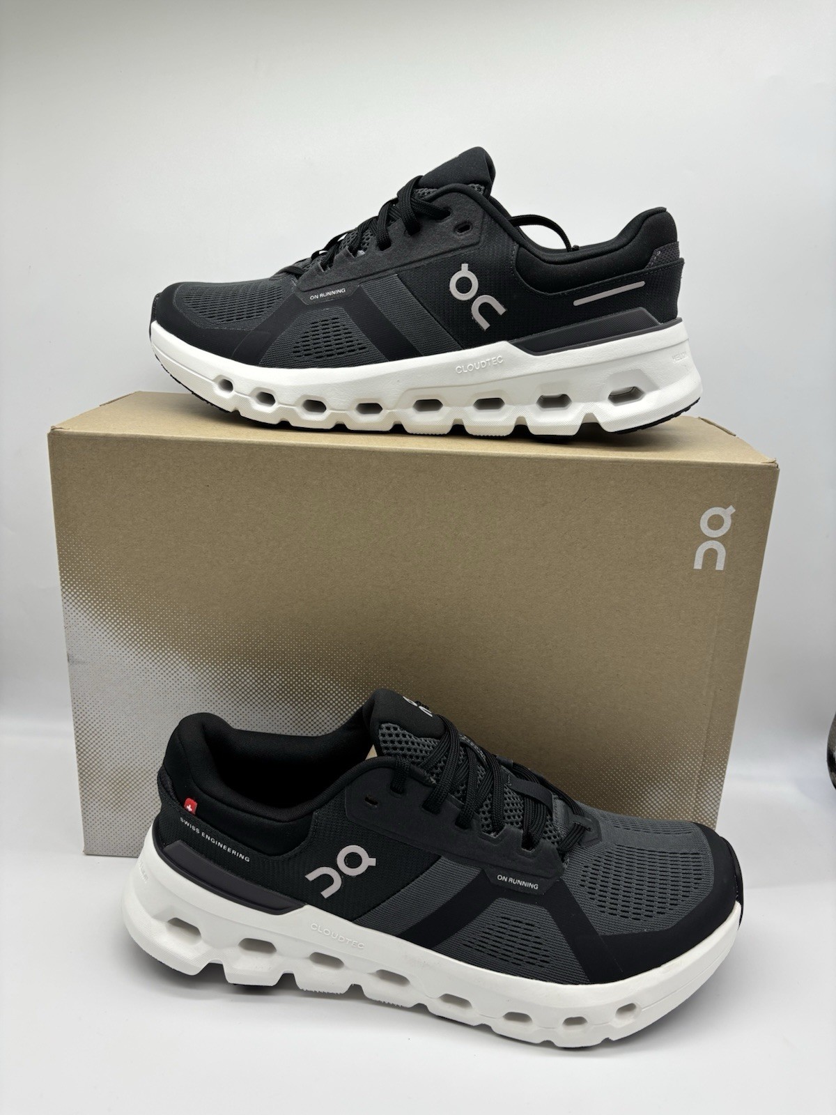 On Cloud Runner 2 Men’s Size 10