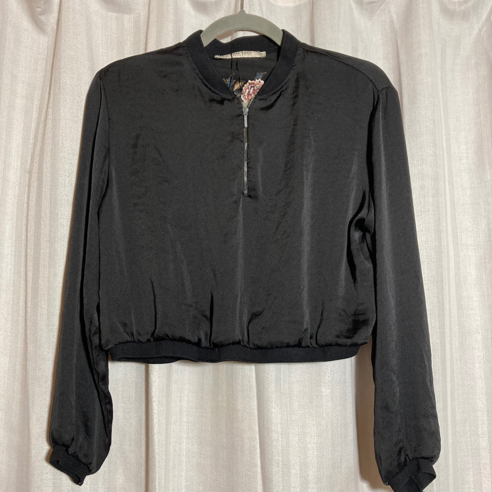 Zara Basic Black Floral Embroidered Quarter Zip Cropped Satin Bomber Top M Silky