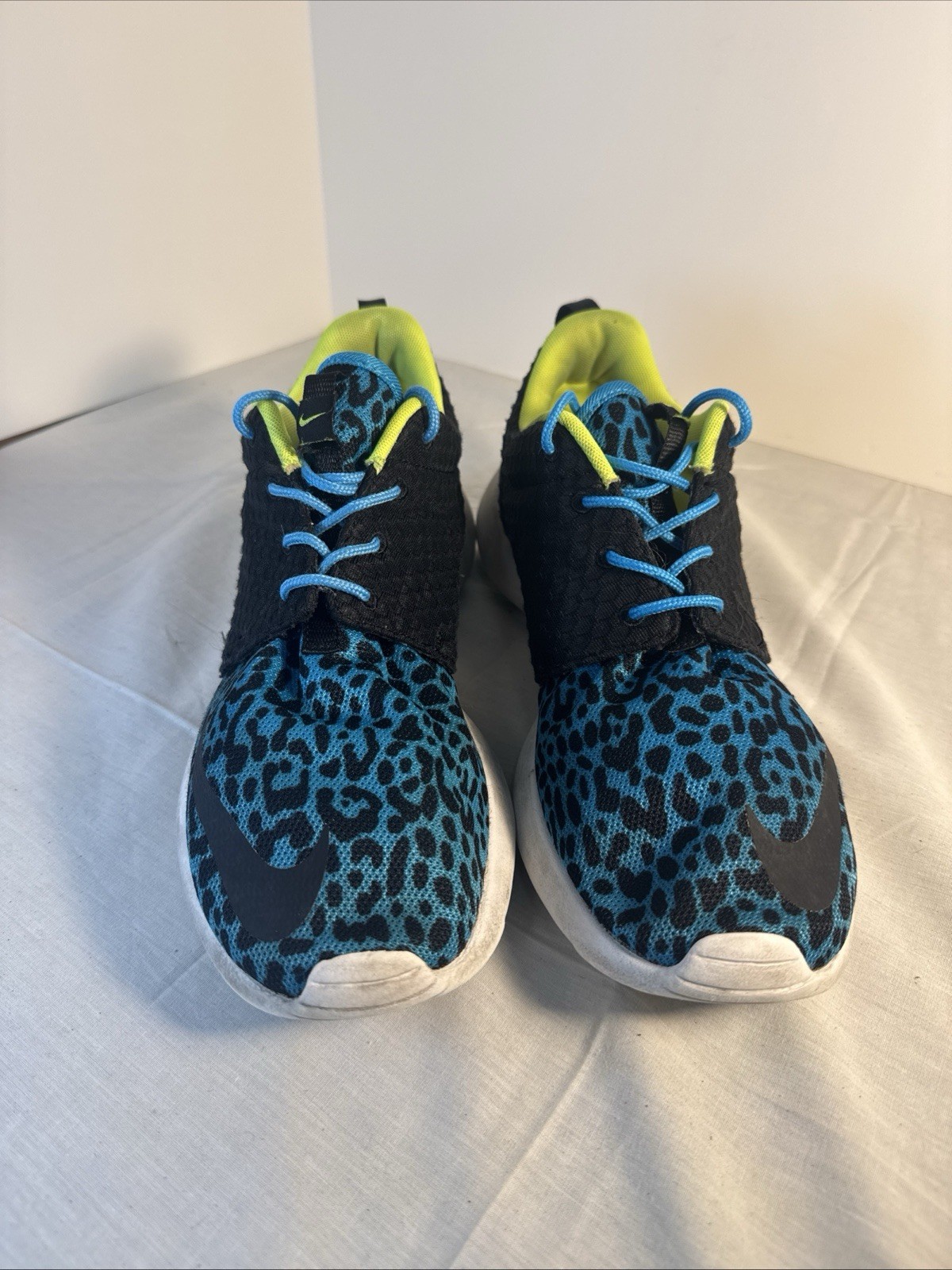 Nike Roshe Run FB (Blue Leopard) Blue Black Neon Yellow-Green Men’s Size 11