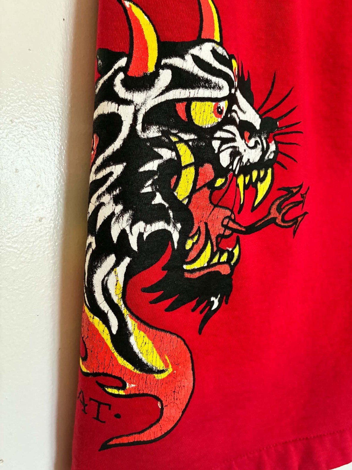 Ed Hardy Men’s Red Graphic Sweat Shorts Size XL Tiger Eagle Tattoo Drawstring