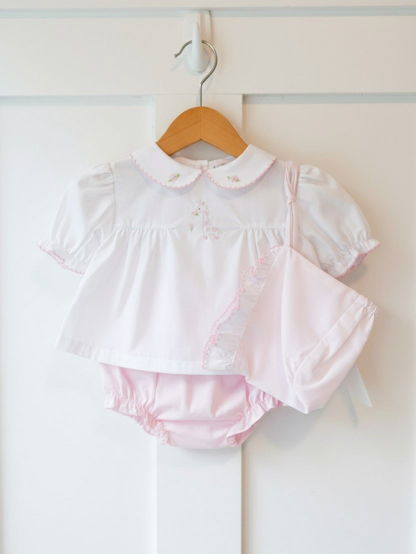 NWT Petit Ami White Pink 3p Giraffe Diaper Dress Set Newborn & Hat Baby Girls 0