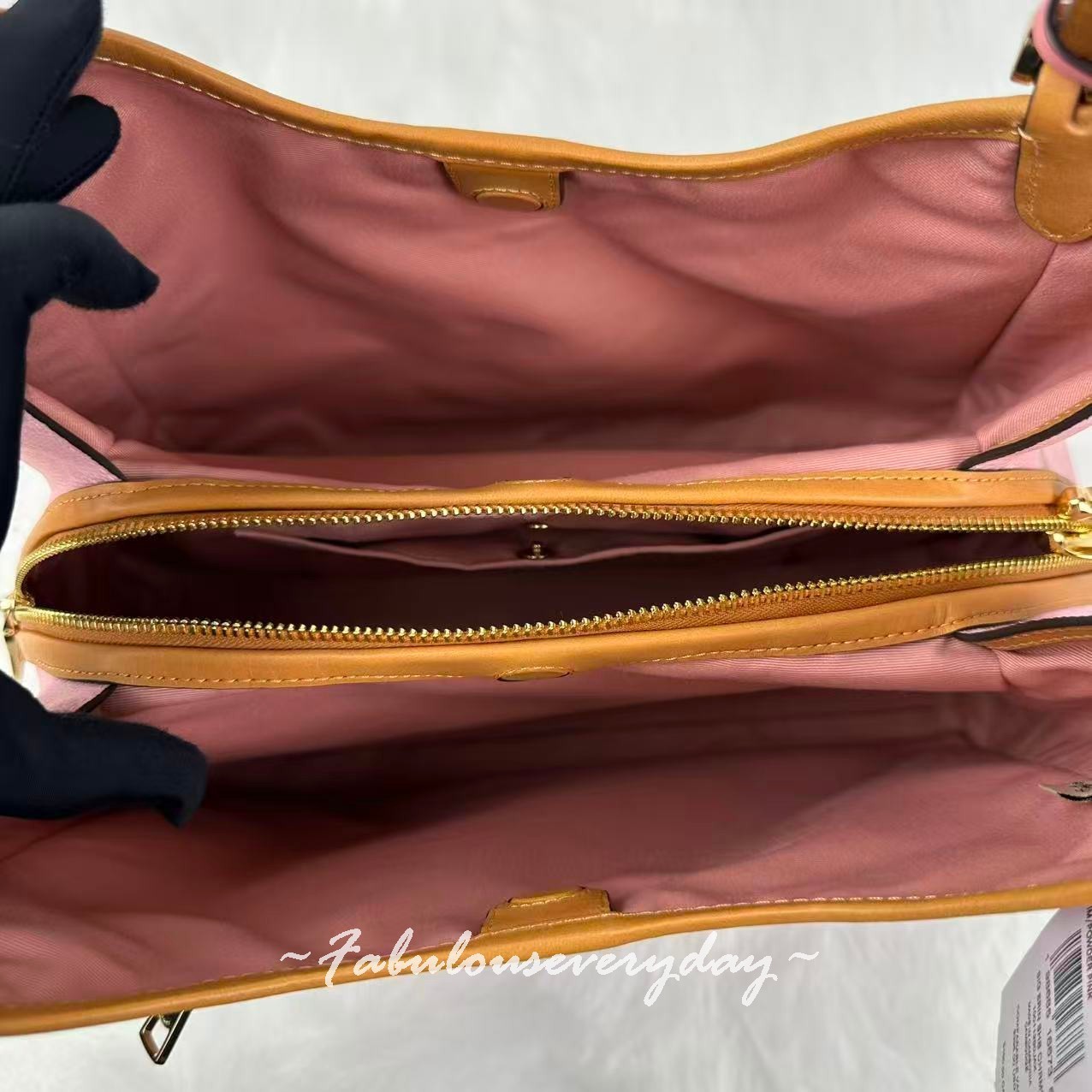 Coach Erin Shoulder Bag In Signature Canvas With Charms Powder Pink CEL13
