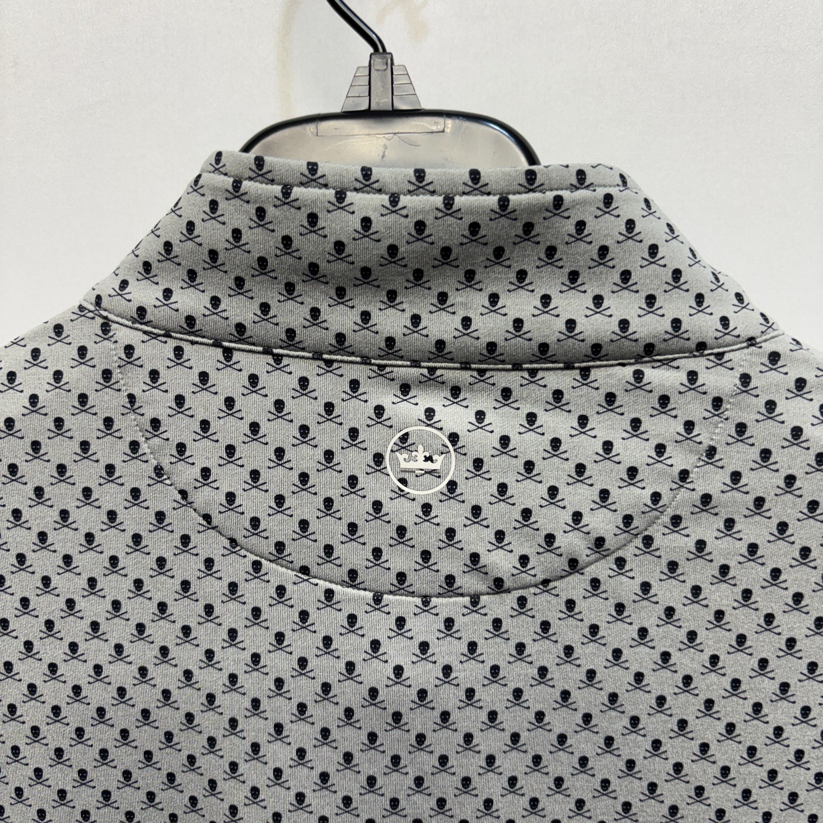Peter Millar Men 1/4 Zip Pullover Golf Top Size Large Skull Prints C103 -16