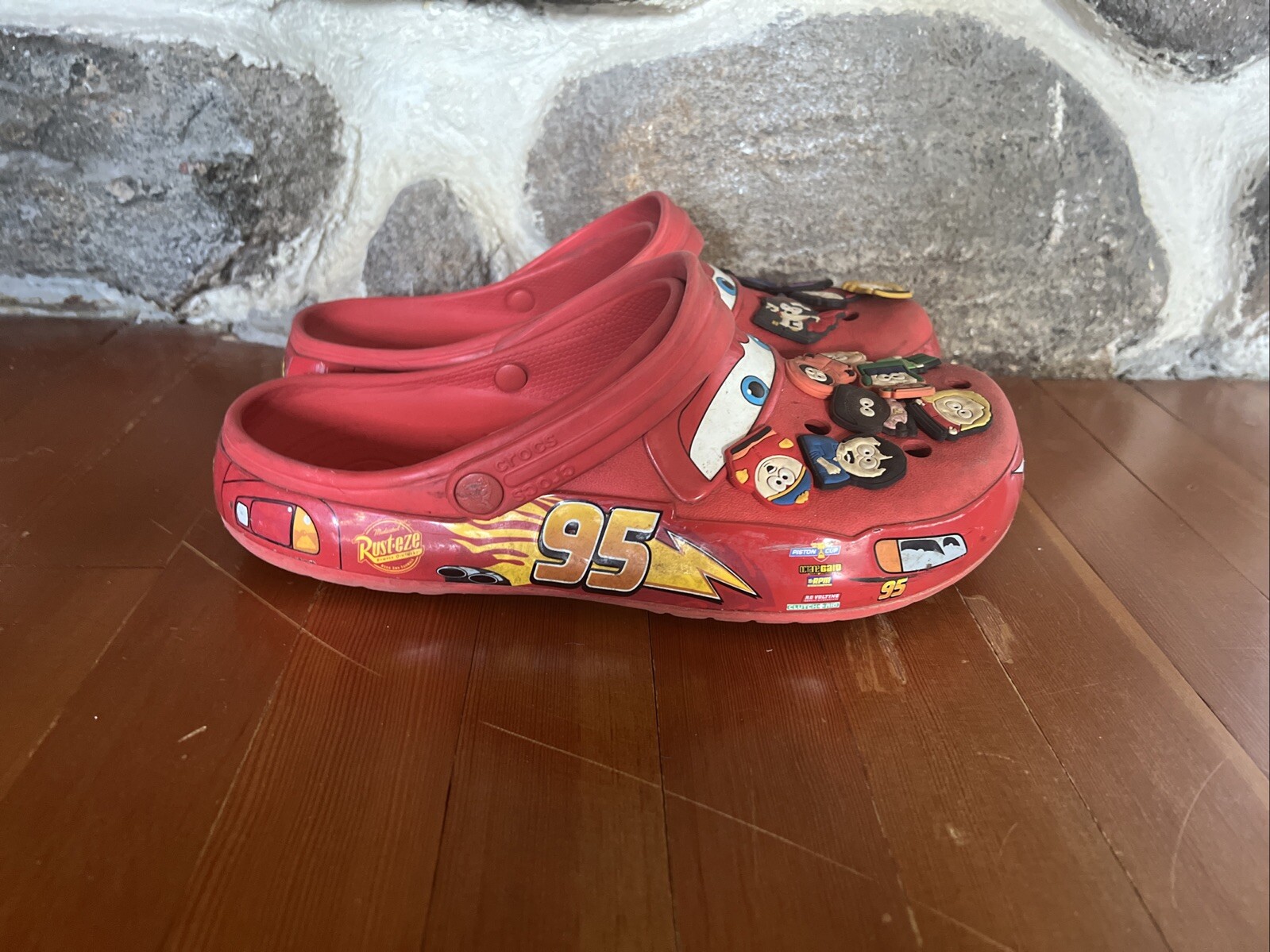 Lightning McQueen Crocs/Clogs Size 9M W11 USED!