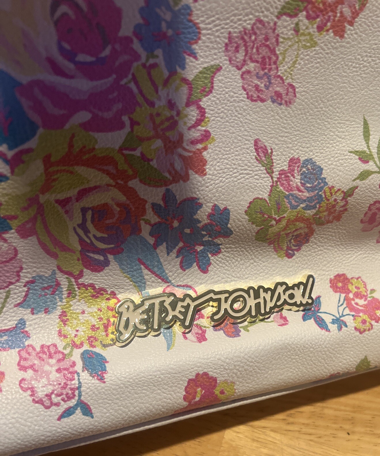 Betsey Johnson Tote Handbag Bakery Floral Big Bow Chain Strap Accent Logo Spring