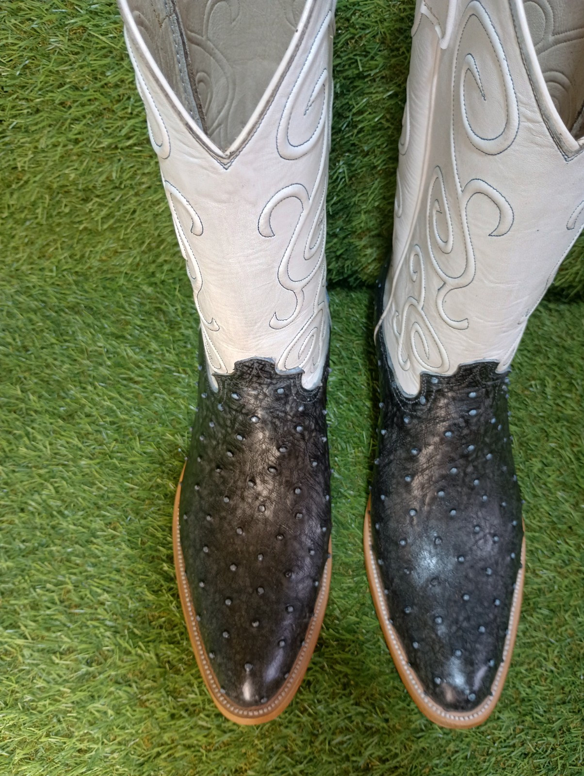 Men’s New 100% Authentic Regal Blue Ostrich With Wood Pegs All Sizes Available