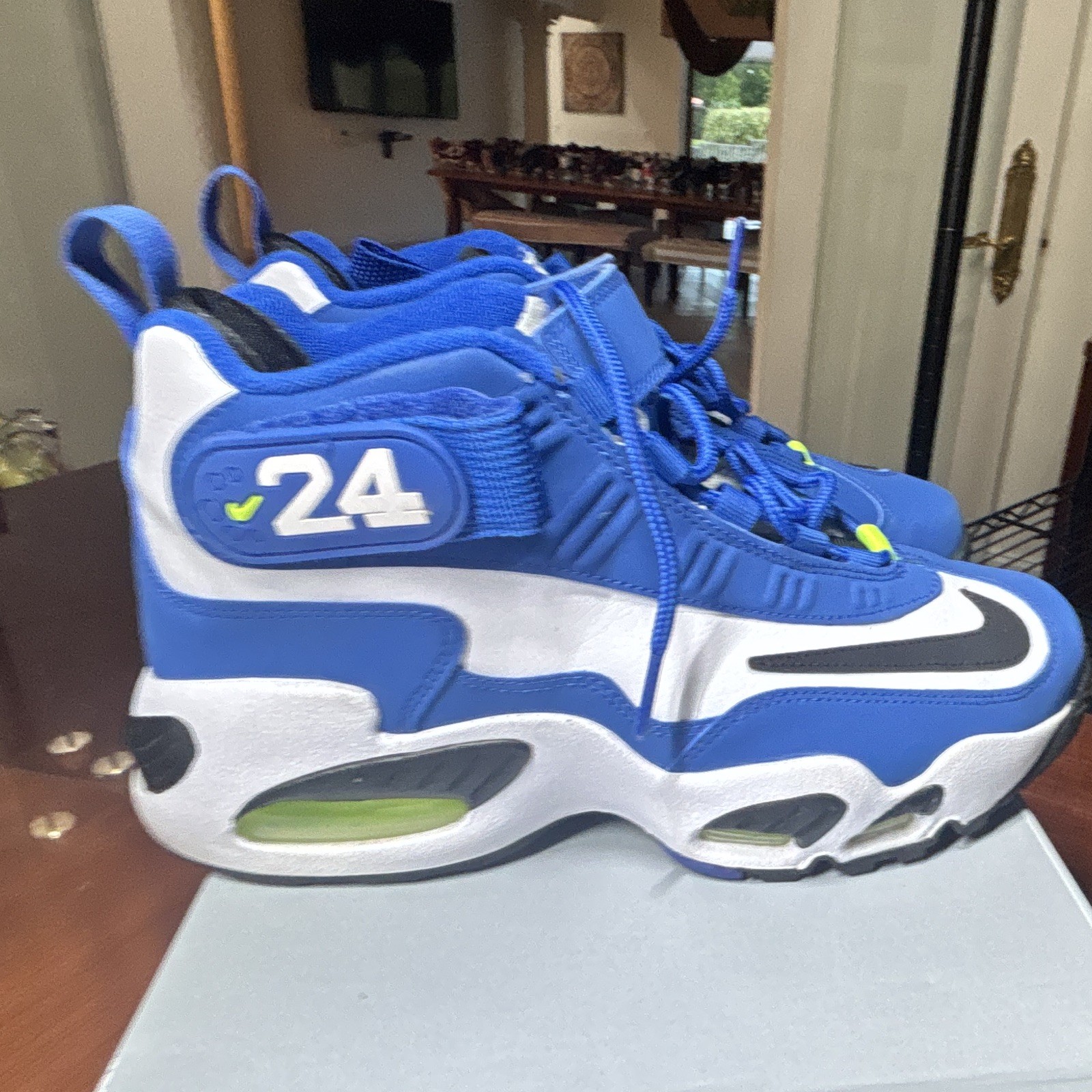 Nike Air Griffey Max 1 GS Blue/White/Black/Green Sneakers 6.5Y DJ5161-400