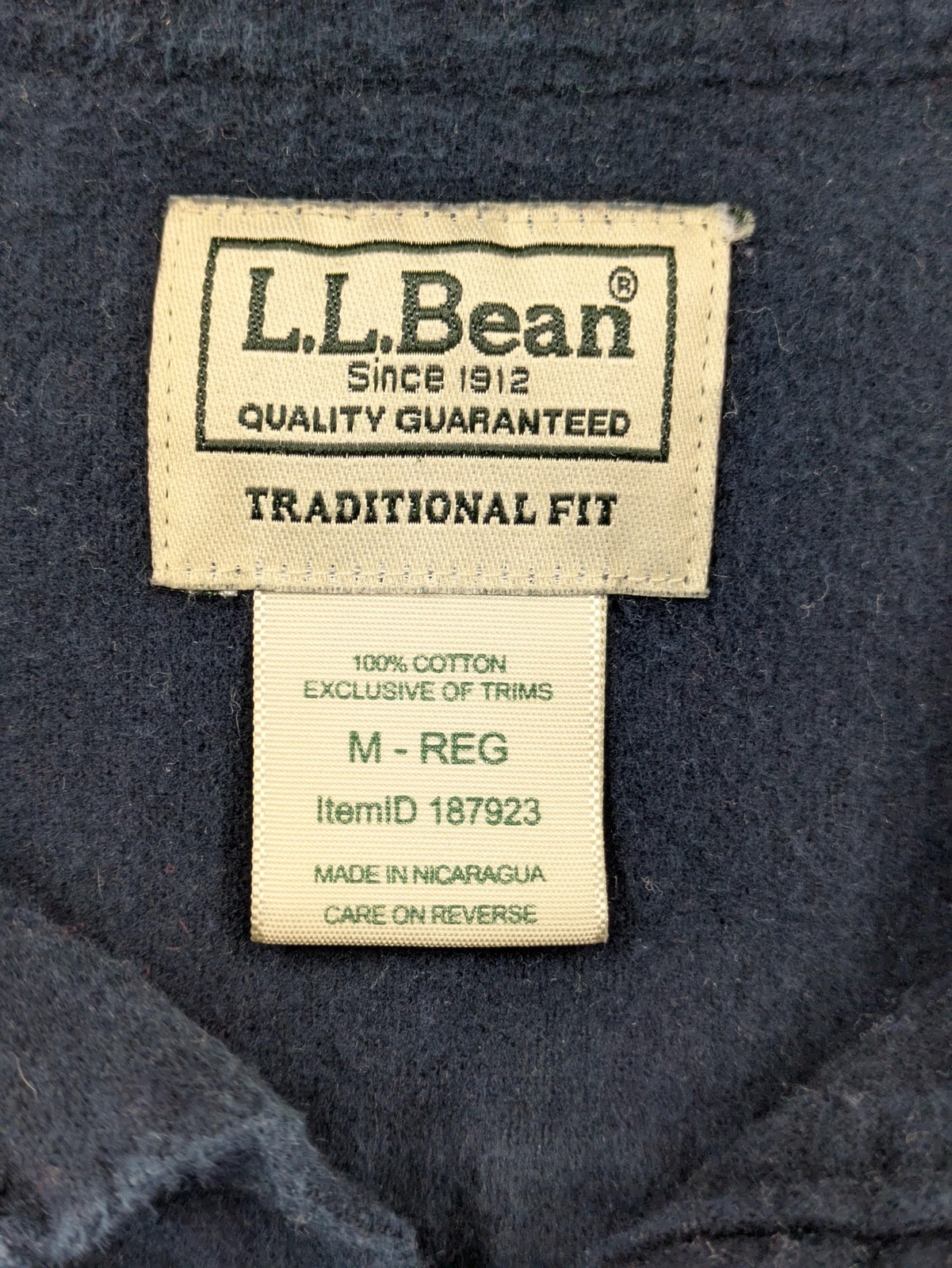L.L. Bean Shirt Mens Medium Blue Flannel Long Sleeve Button Up Casual Workwear