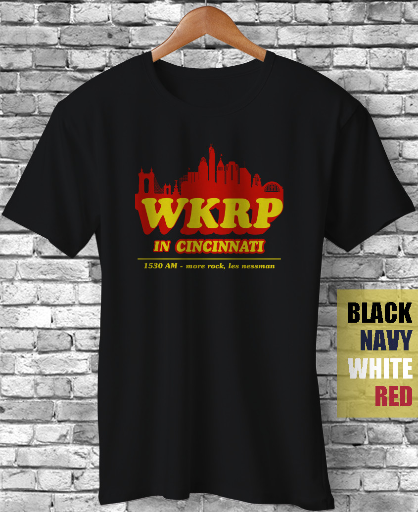 Thanksgiving Funny Gift T-Shirt WKRP Turkey Drop In Cincinnati Les Nessman 1530