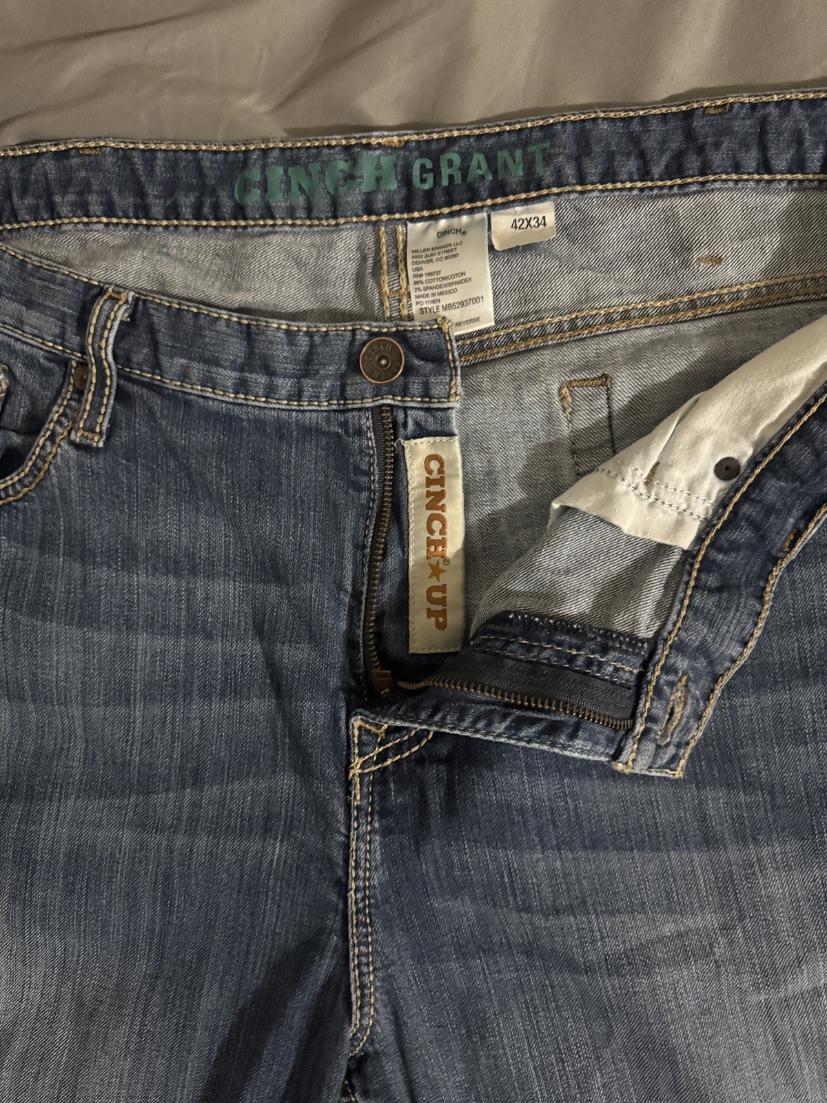 Cinch Grant 42×34 relaxed fit bootcut jeans