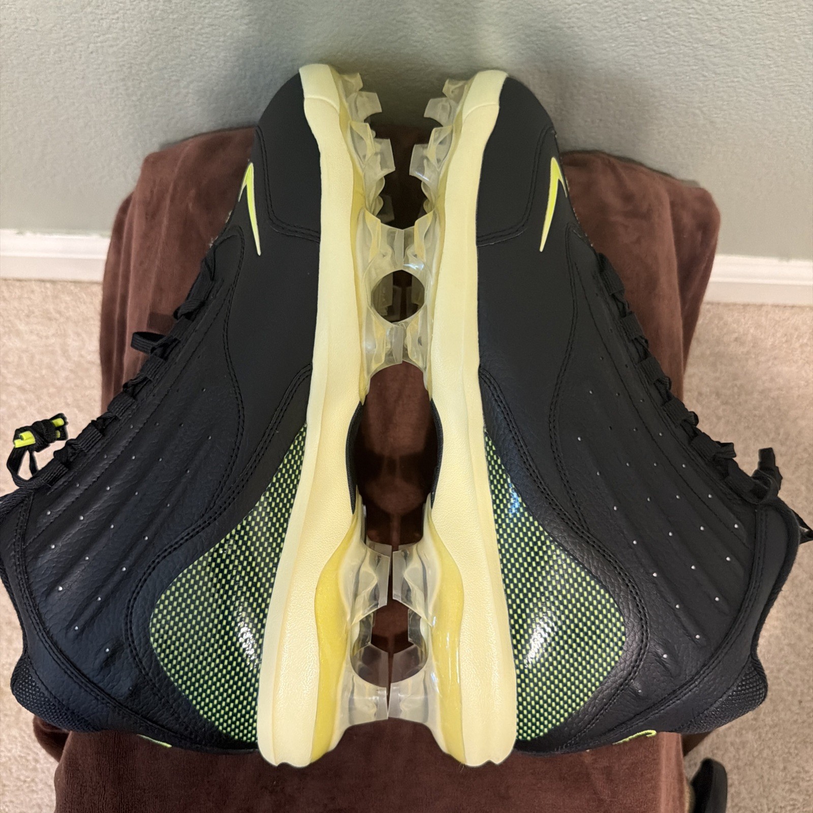 BRAND NEW Nike Griffey 2 MCS ‘Black Volt’ HF1579-001 Men’s Size 11.5 Cleats 🥵