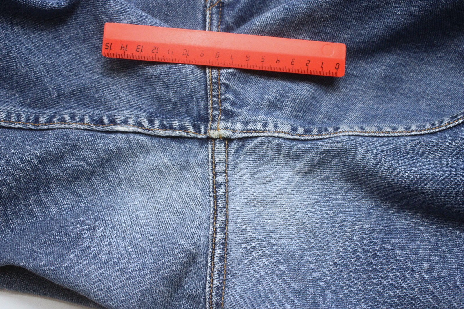 Levi’s 522 02 Mens Jeans W36/L32 Regular Straight Fit Button Fly Denim