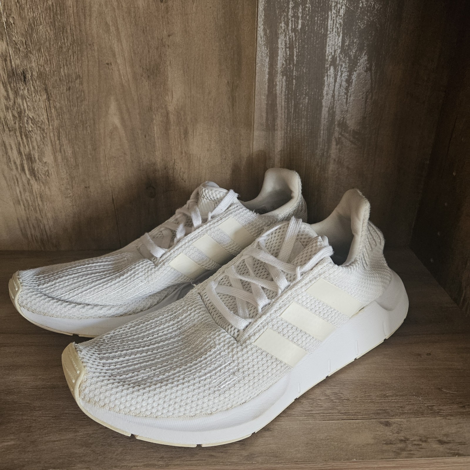 Size 9.5 – adidas Swift Run Triple White