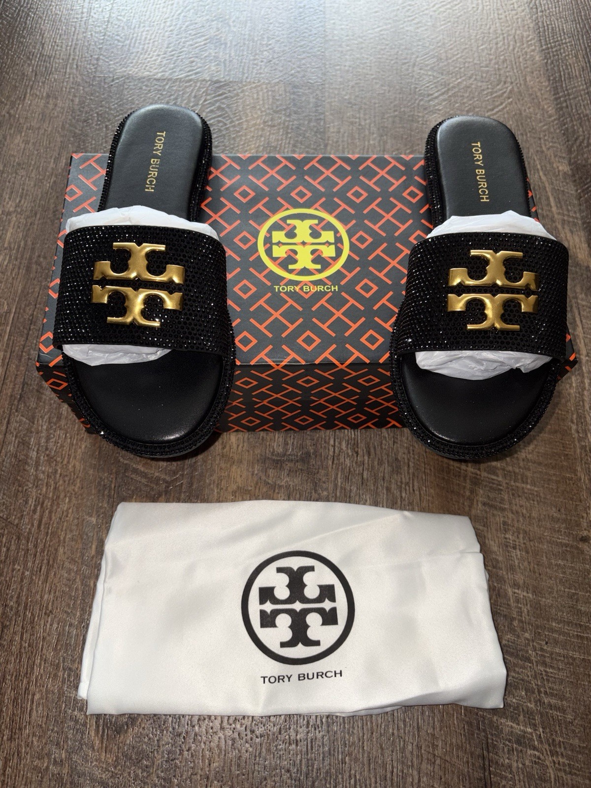 Tory Burch Women’s Black and Gold Flip Flop Sandals Size 7 New In Box Never Worn