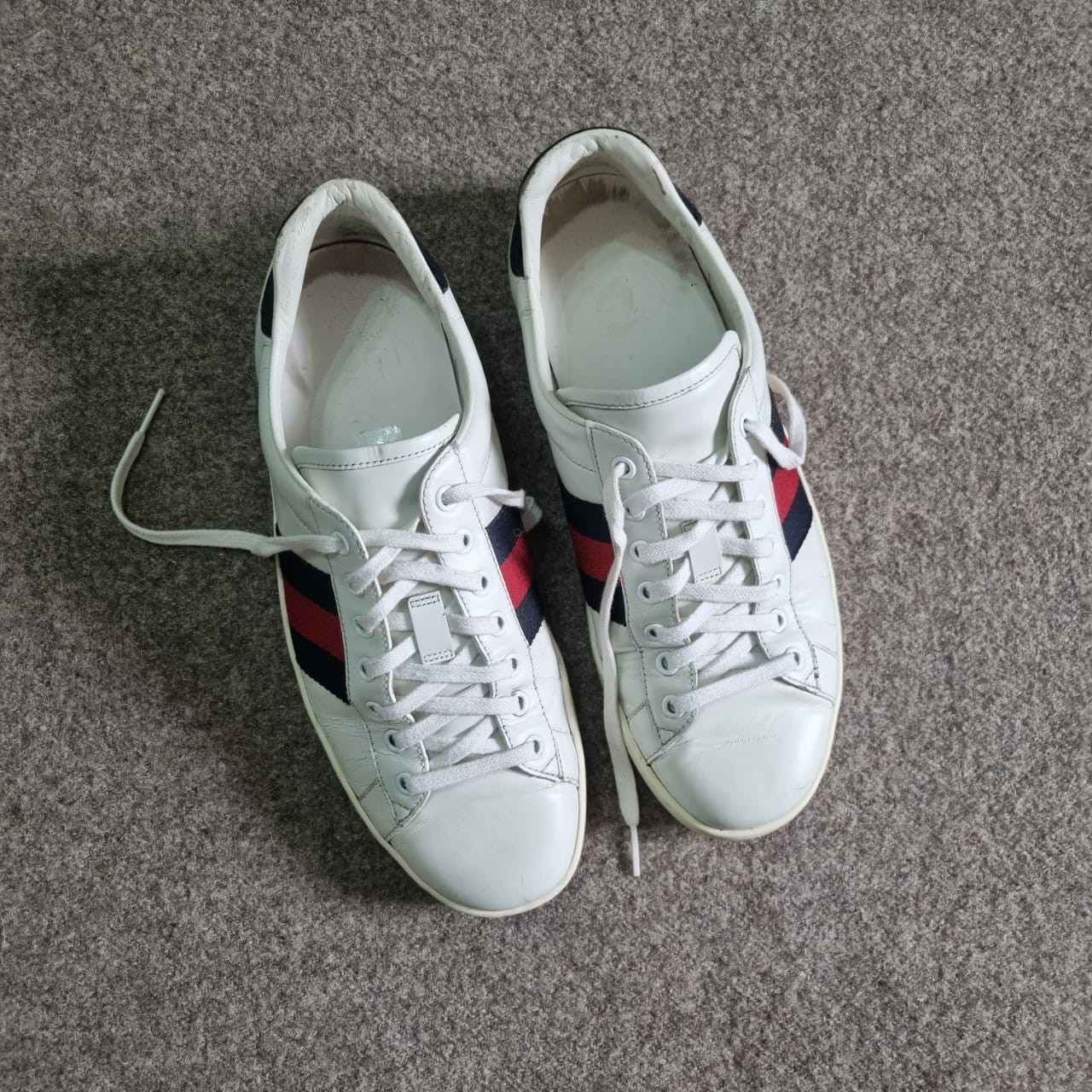 Gucci Shoes Men Ace Sneakers White Leather Navy Red Web Stripe Gucci Size 9 US