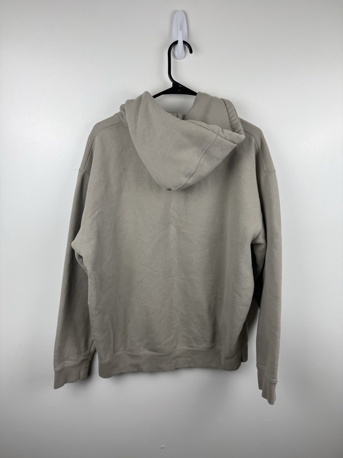 Troll Co Hoodie Mens Large Beige Pullover Fleece Sweatshirt Dirty Hands Graphic