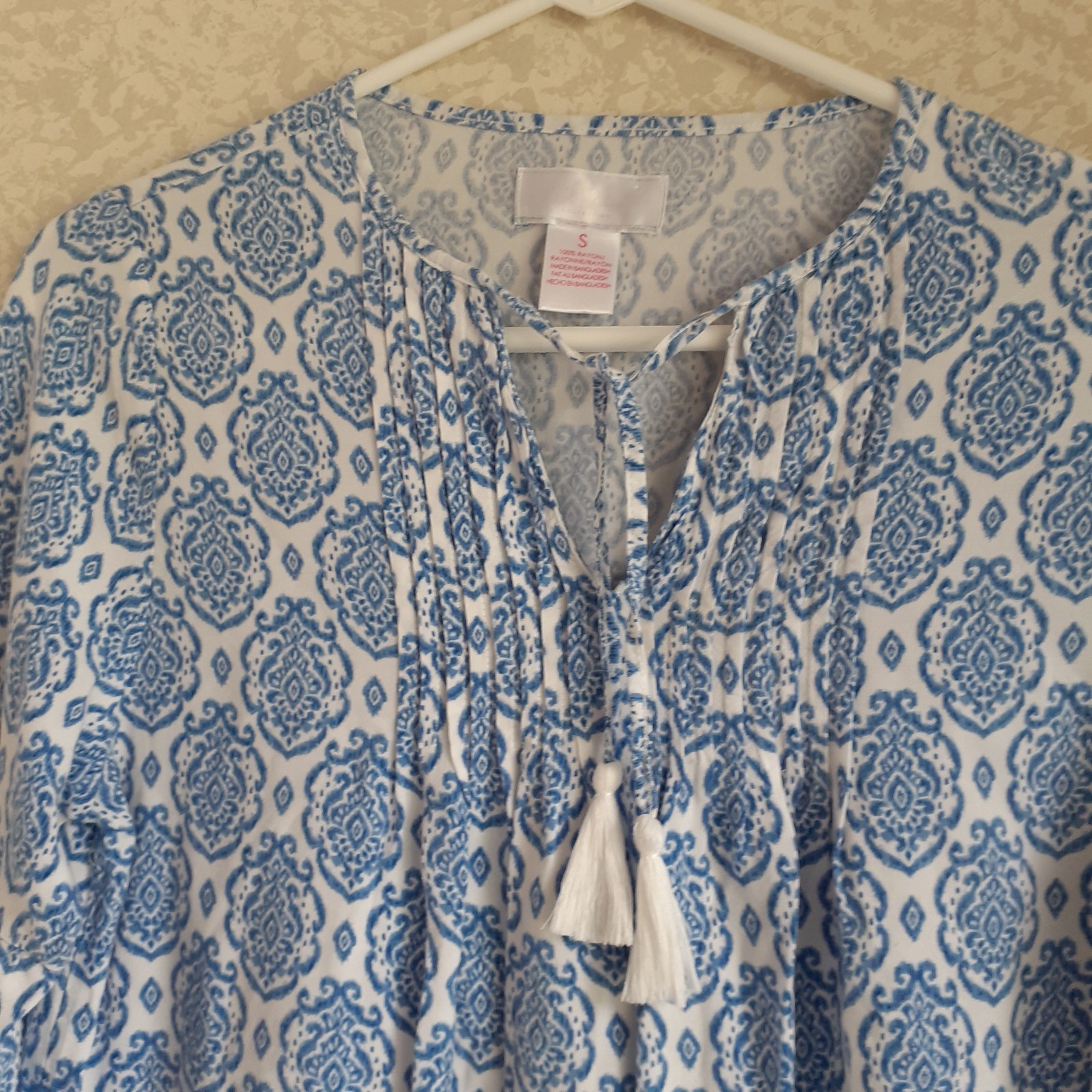 Womens Boho Peasant Ikat Blue White Top V Neck Long Sleeve Tassels Size Small