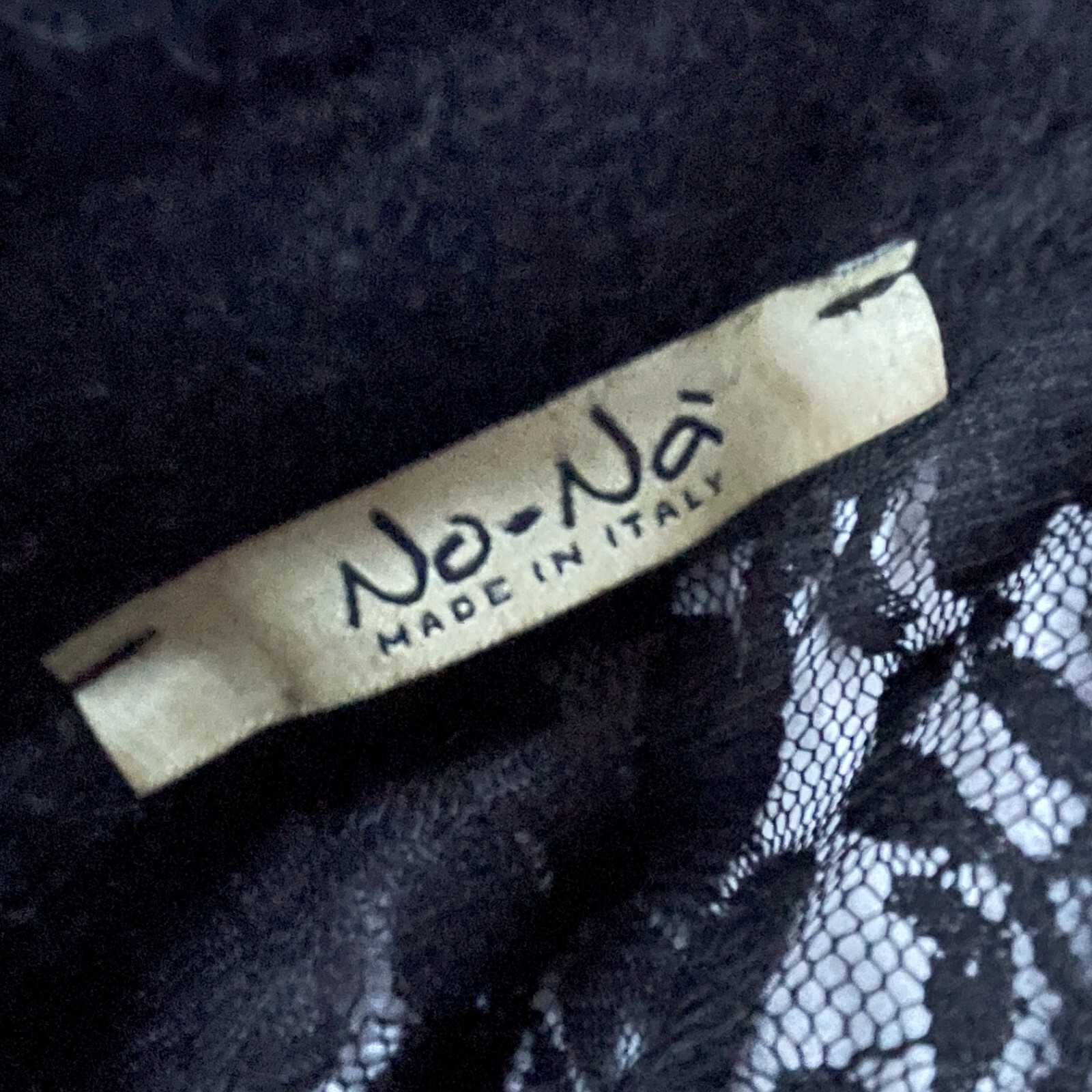 No-Na Made in Italy Women Single-Button Blazer Jacket Black Textured Lace Detail