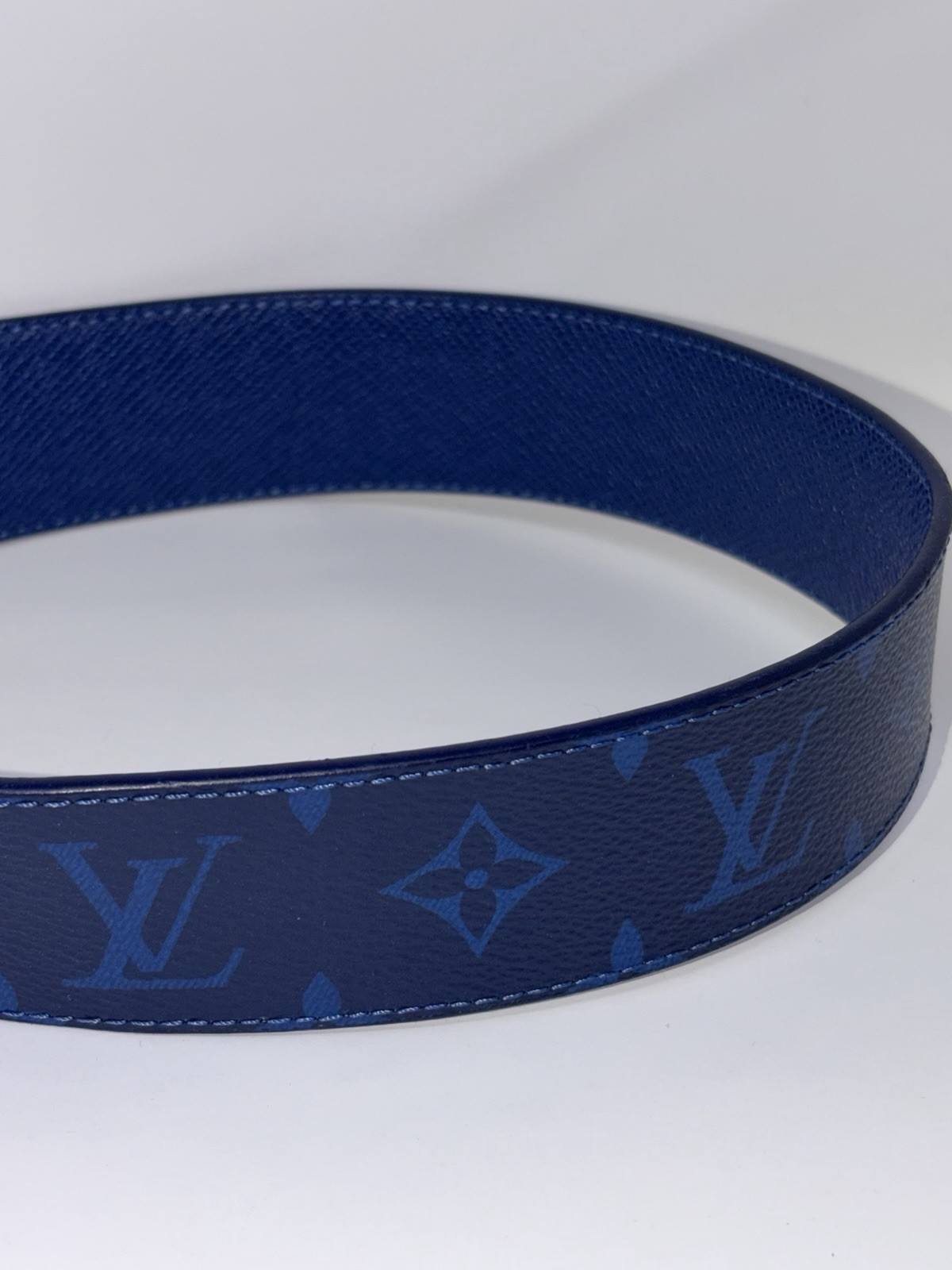 Louis Vuitton LV Initials Taigarama Reversible Belt M0159T Cobalt Blue 90/36