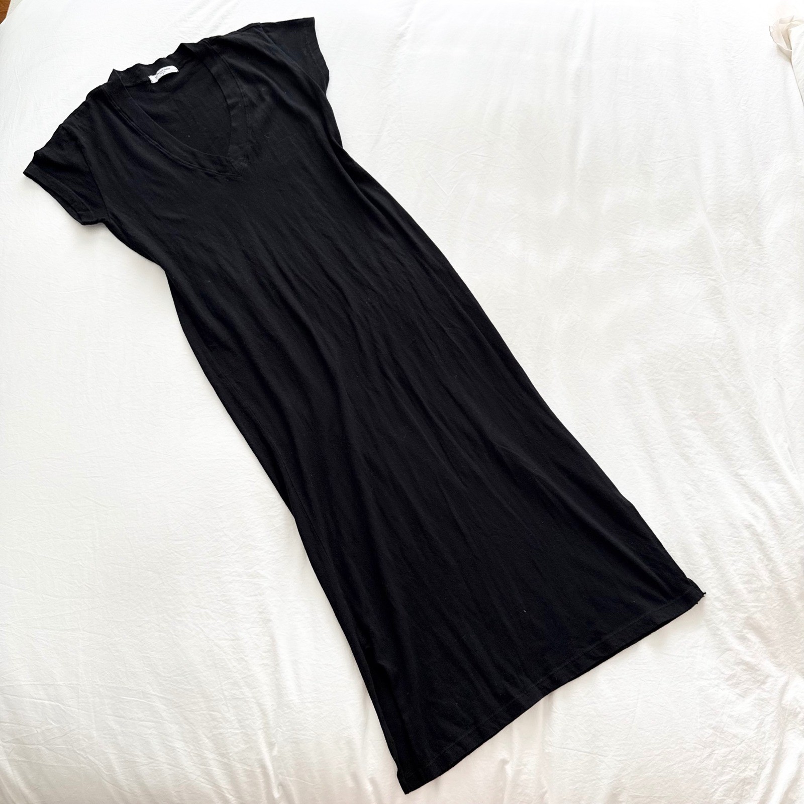 Perfectwhitetee Abbey V-Neck T-Shirt Midi Dress Black Size Small