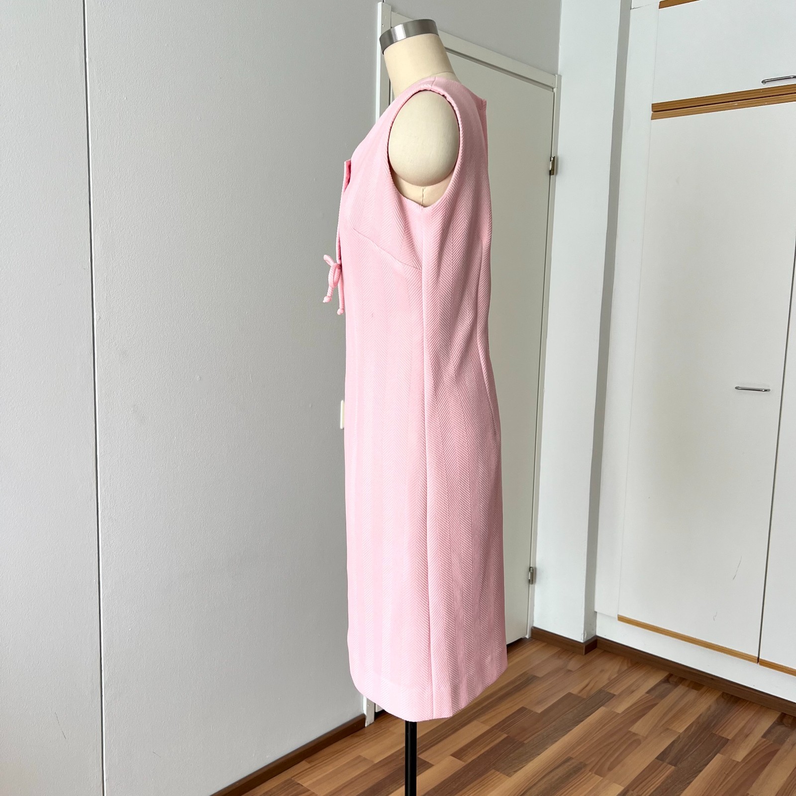 60s 70s Pink Mod Shift Mini Dress Sleeveless Aline Twiggy Style Go Go Space Age