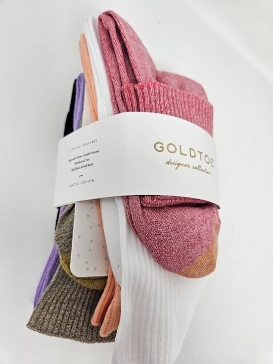 GOLD TOE Women’s 6 pack Turn cuff Socks Size 9-11 fits shoe size 6-9 Multi-Color