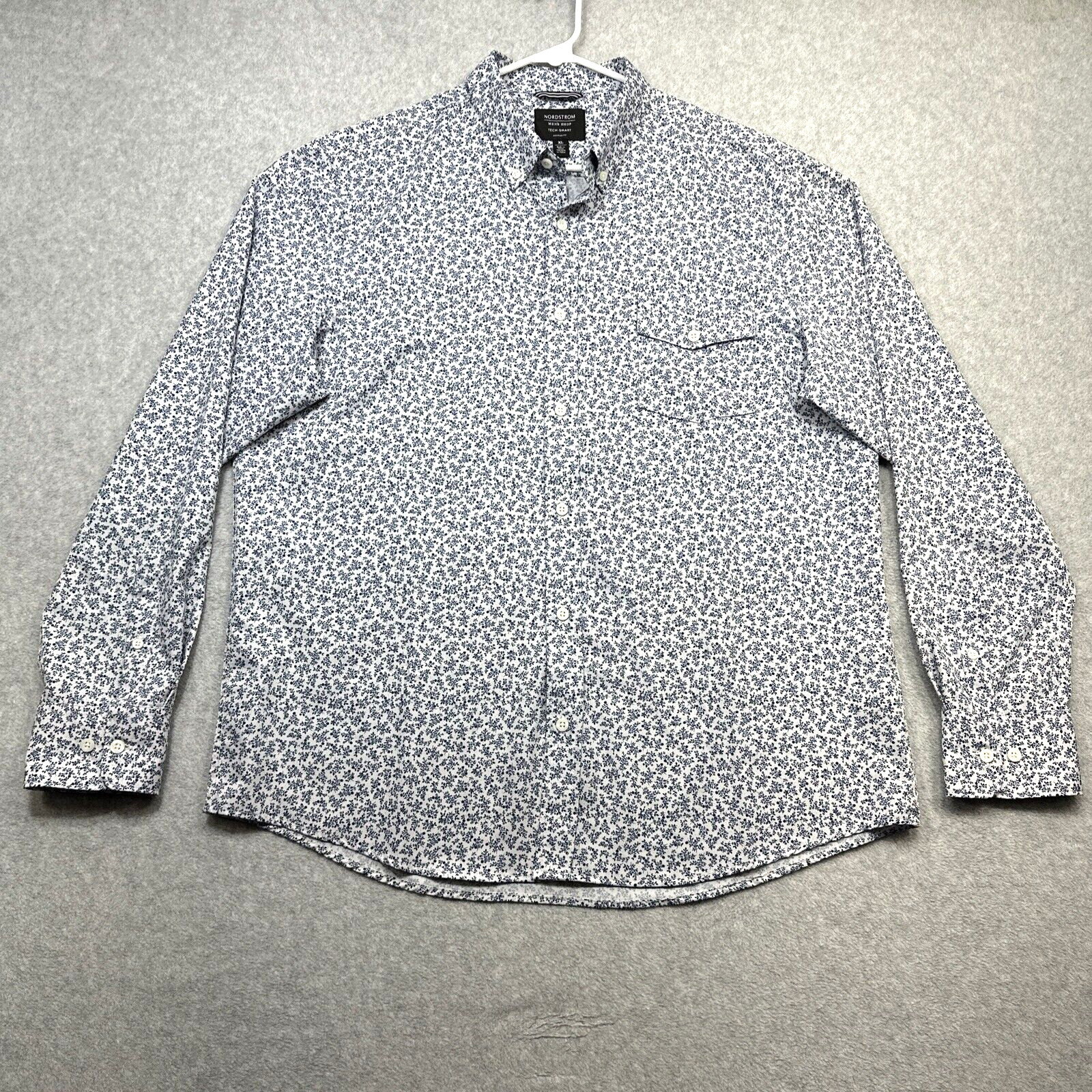 Nordstrom Tech Smart Shirt XL Blue Floral Performance Smart Casual Modern Office