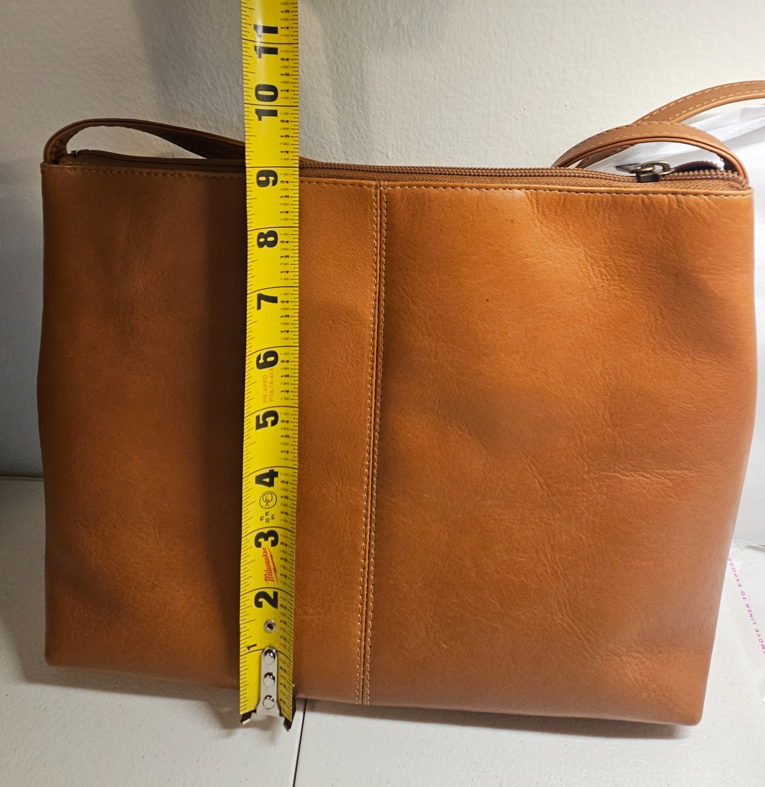 Le Donne Birch Bay Crossbody Bag Color Tan TR-808-TAN Colombian Vaquetta Leather
