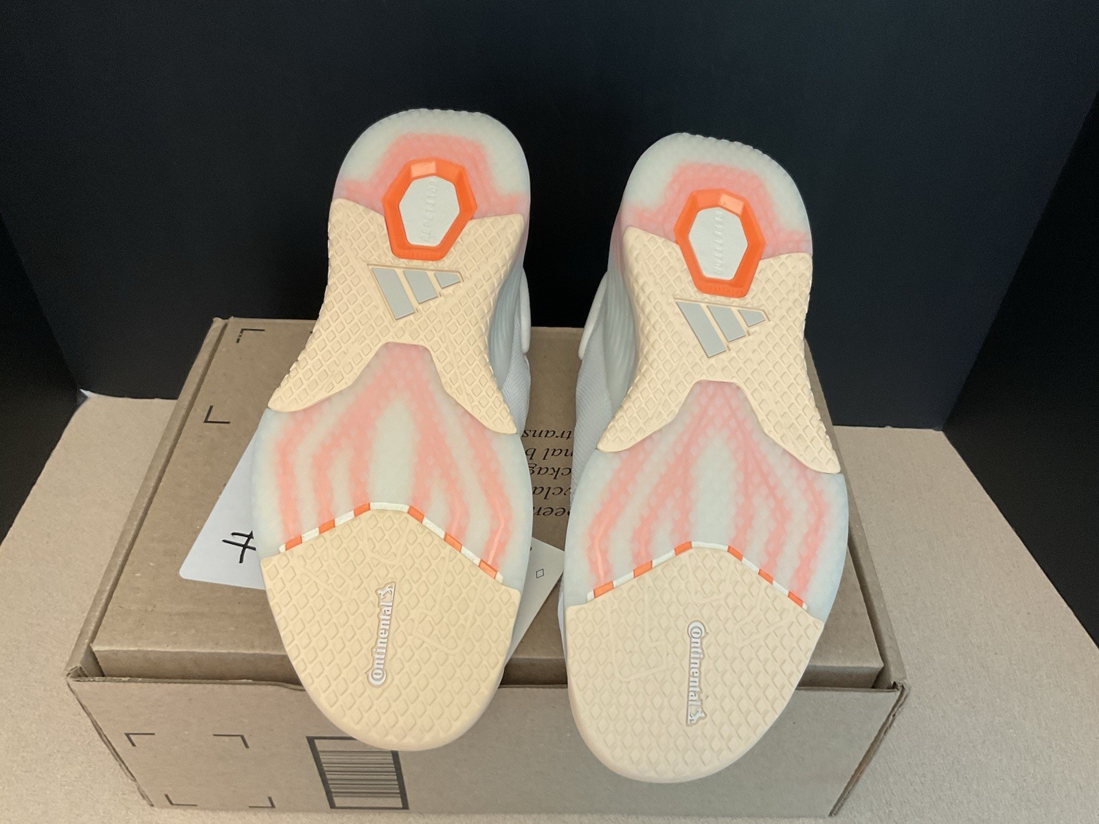 New! Womens Adidas Dropset 4 Power Training Shoes. Size 8.5. Awesome Shoes!