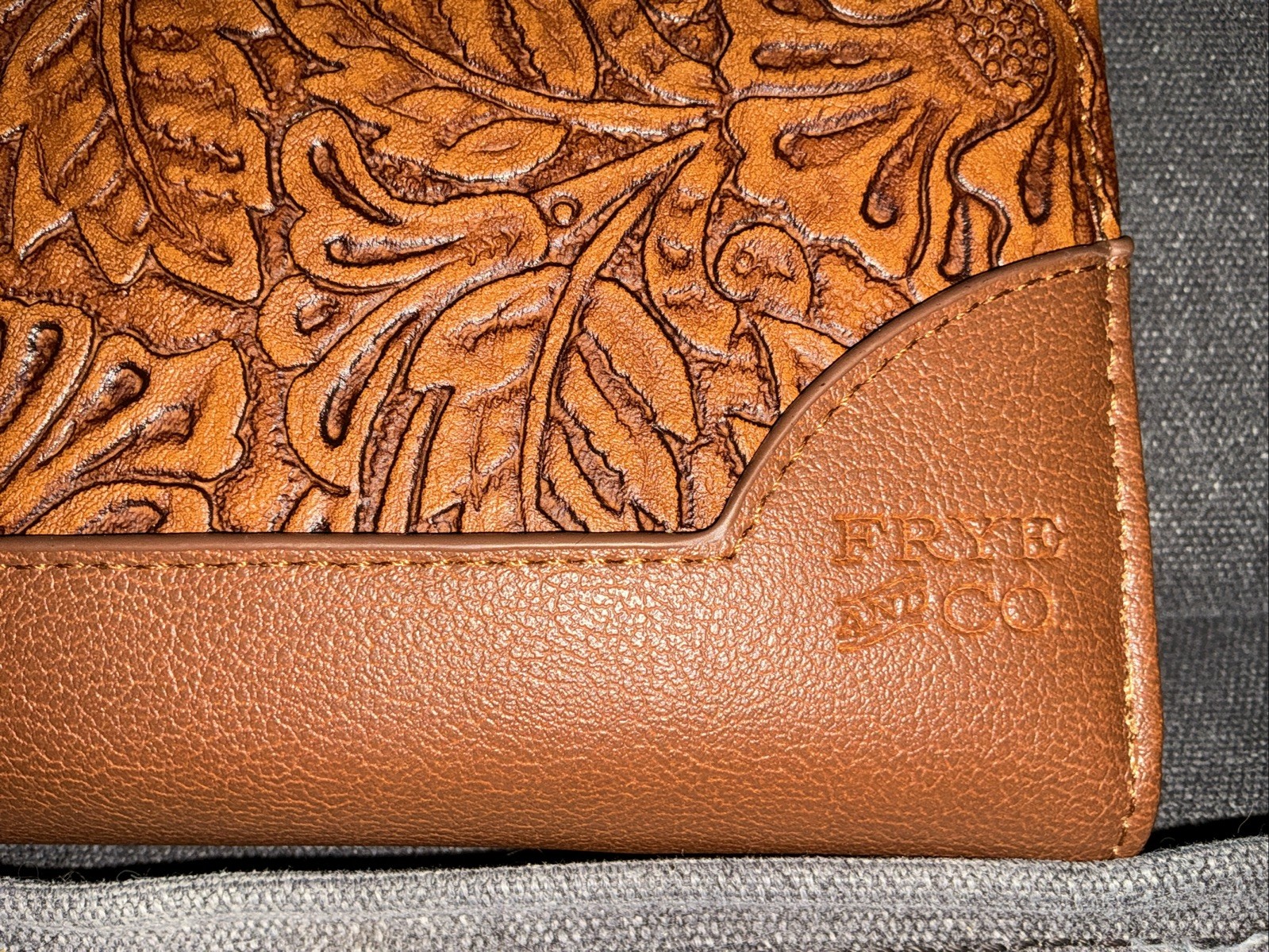 FRYE and CO. Tooling Embossed Womens Zip Around Wallet Cognac Vegan Leather NWT